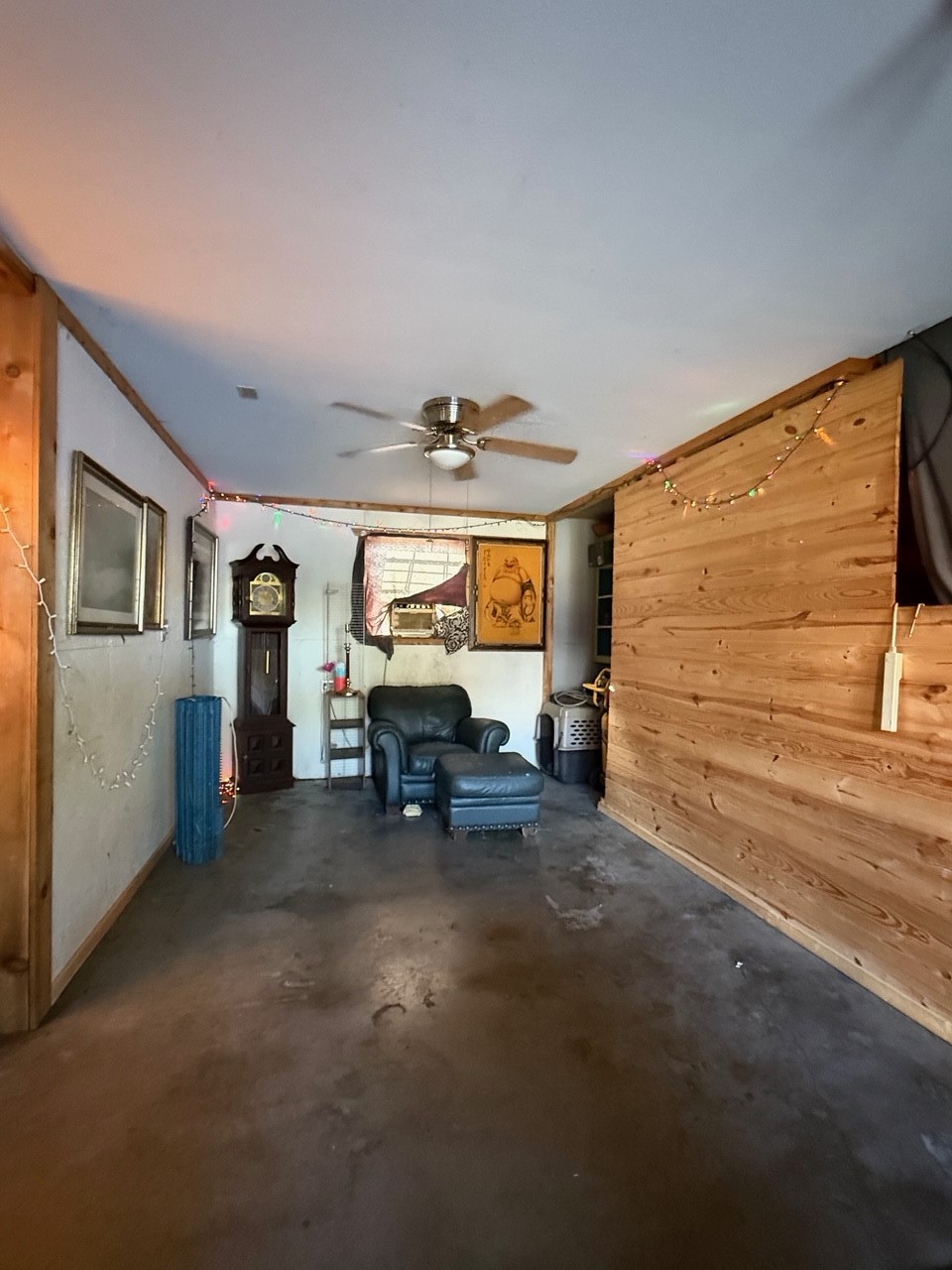 1633 Kay Lane Reno TX 76020