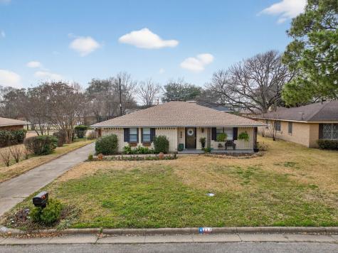 217 Melody Lane Terrell TX 75160