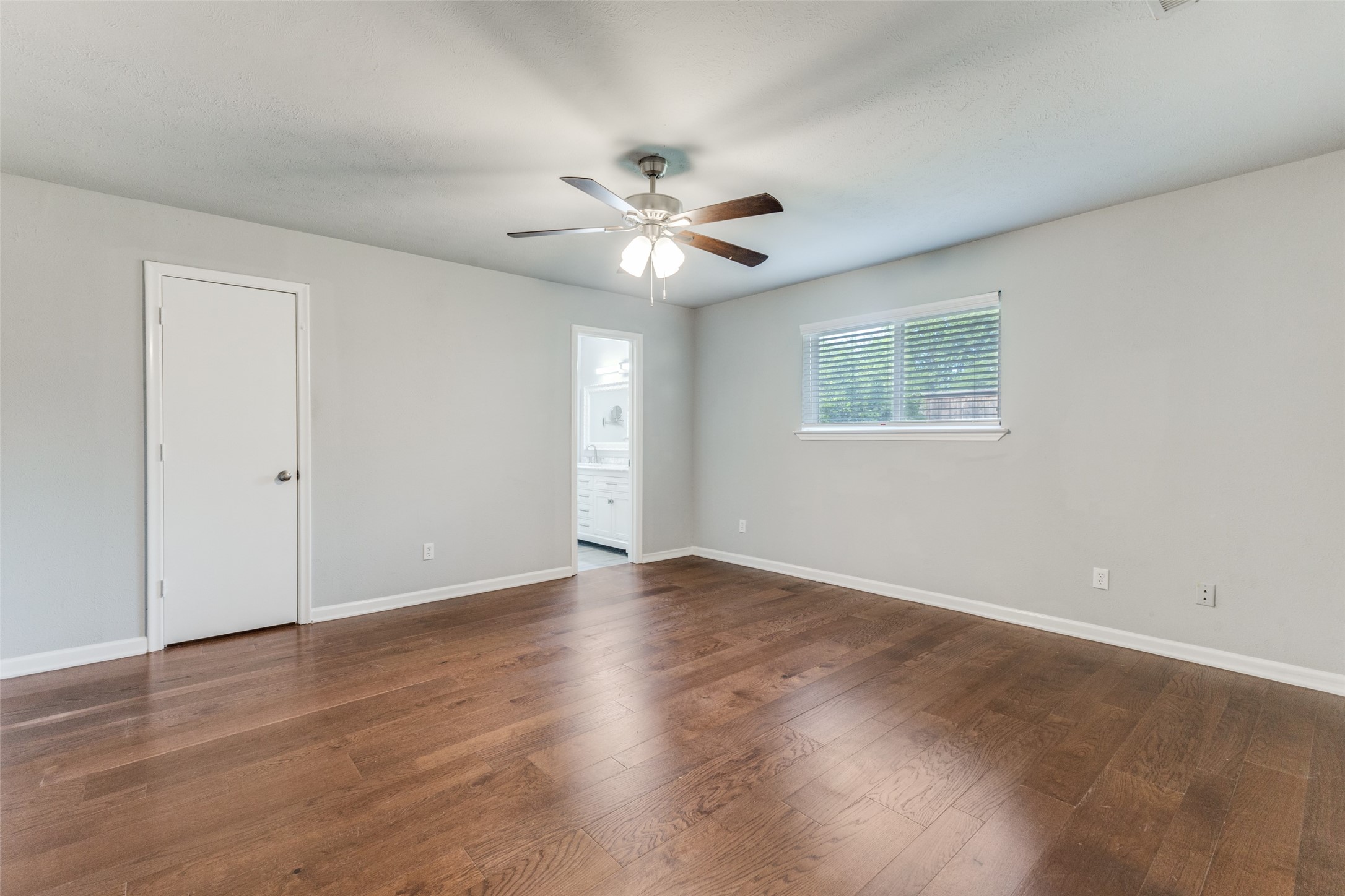 162 Skyline Drive Murphy TX 75094