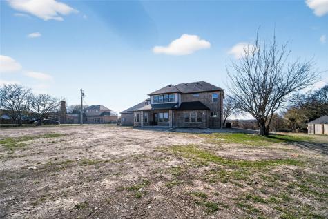 1530 S Houston School Road Lancaster TX 75146