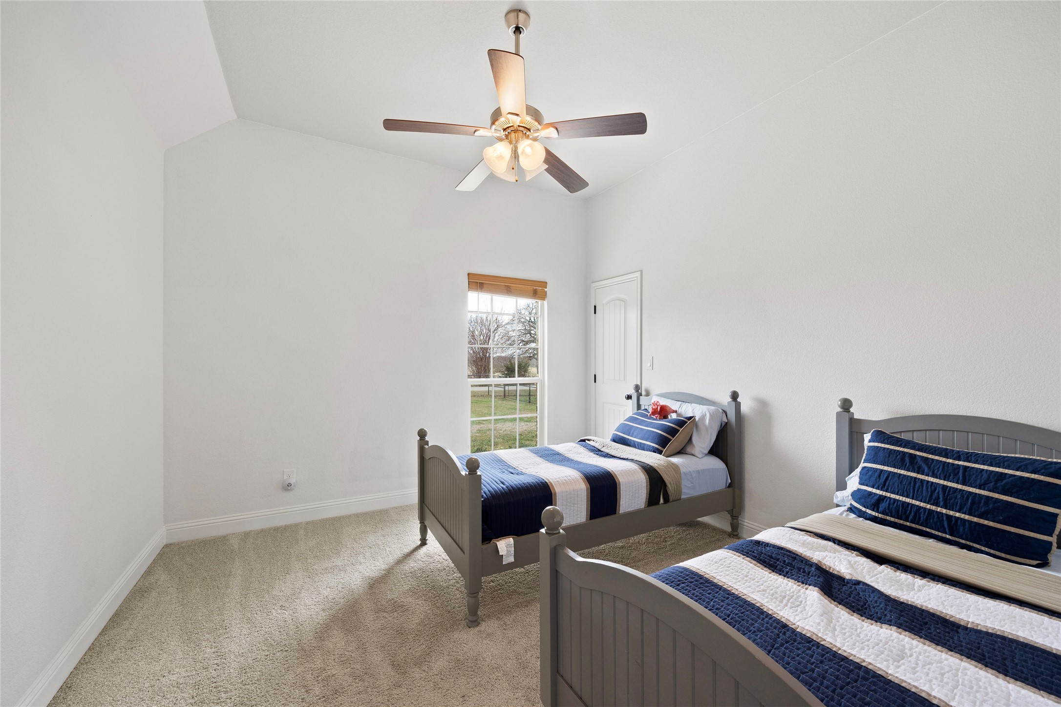 294 County Road 3386 Paradise TX 76073