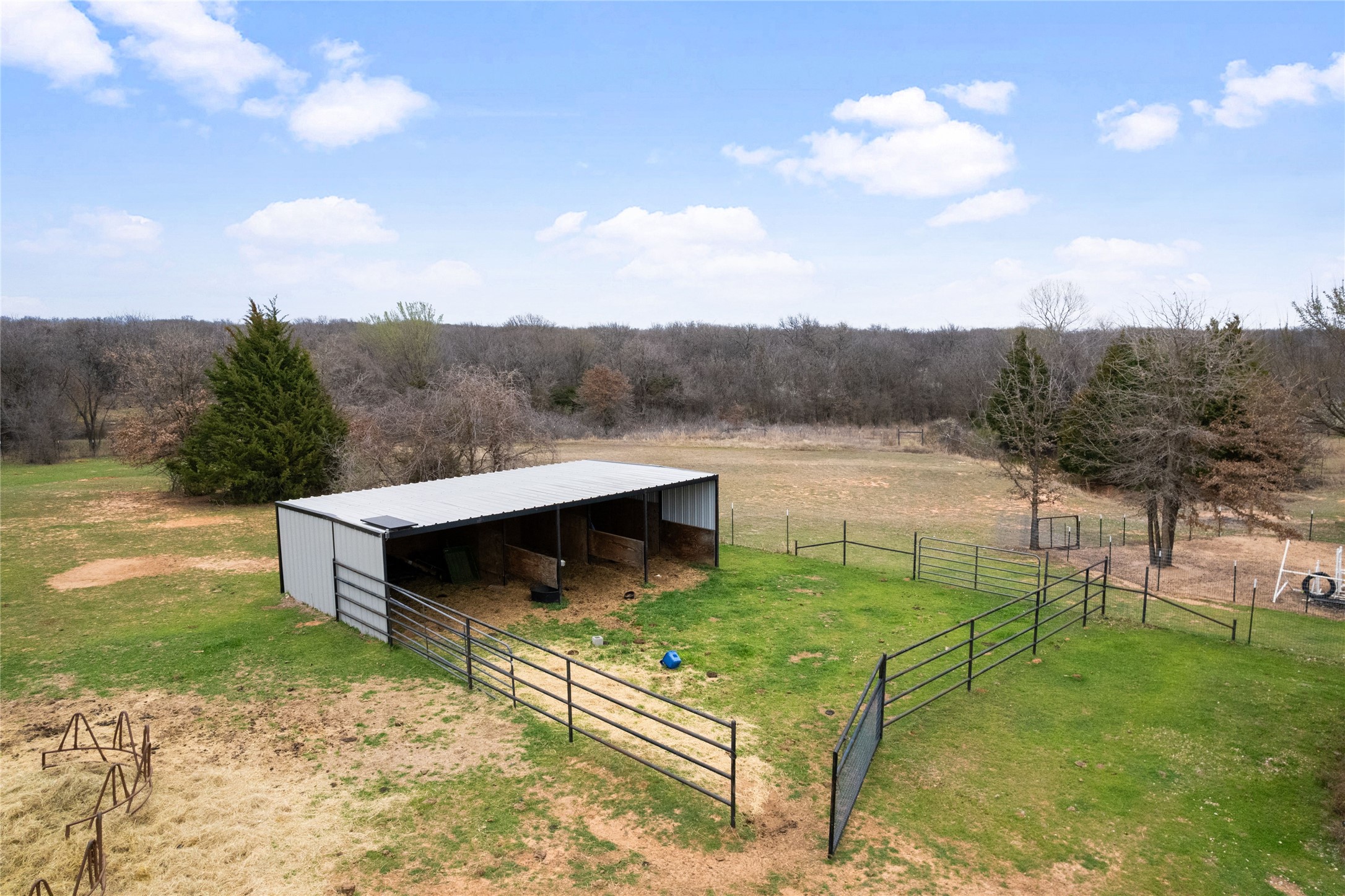 294 County Road 3386 Paradise TX 76073