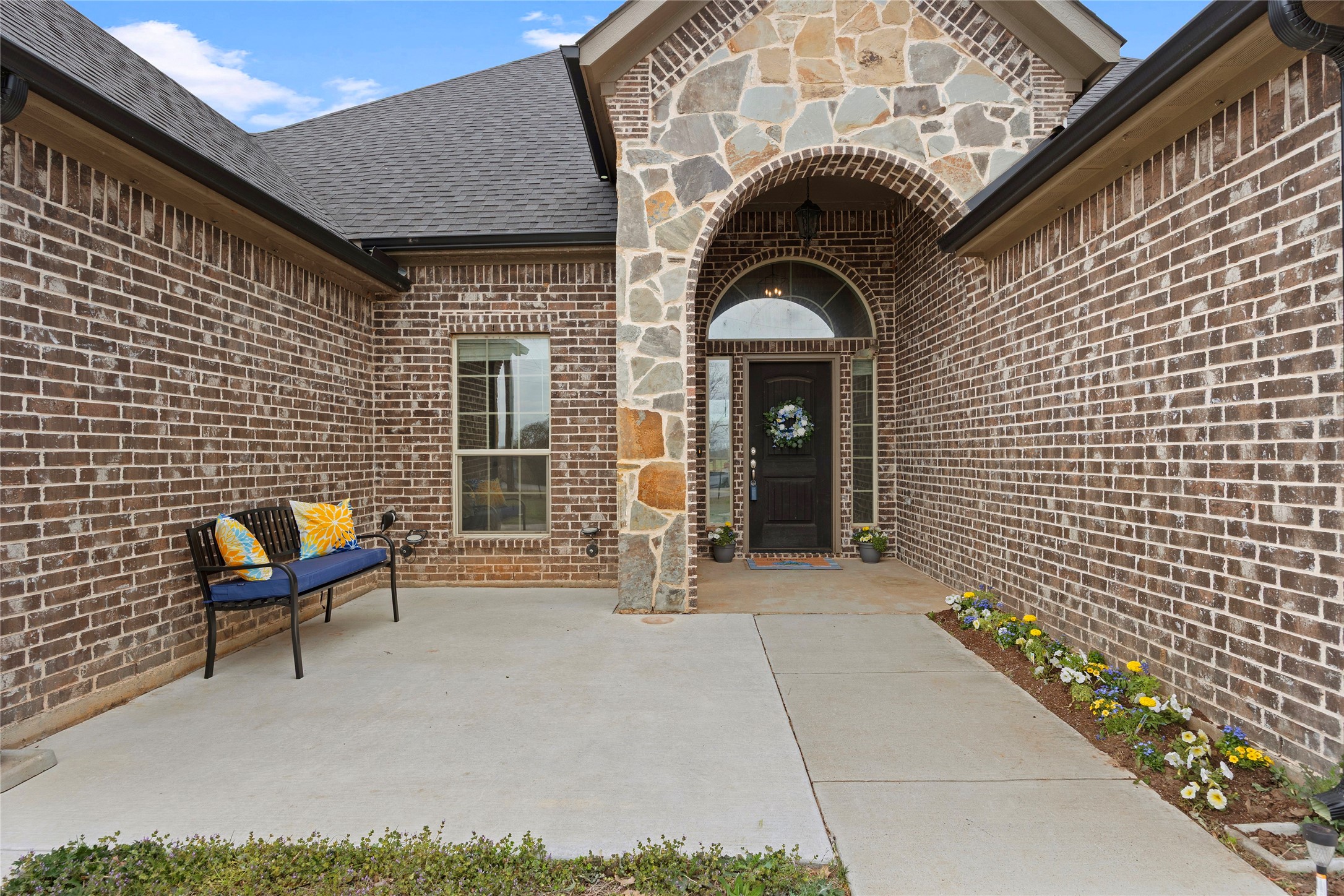 294 County Road 3386 Paradise TX 76073