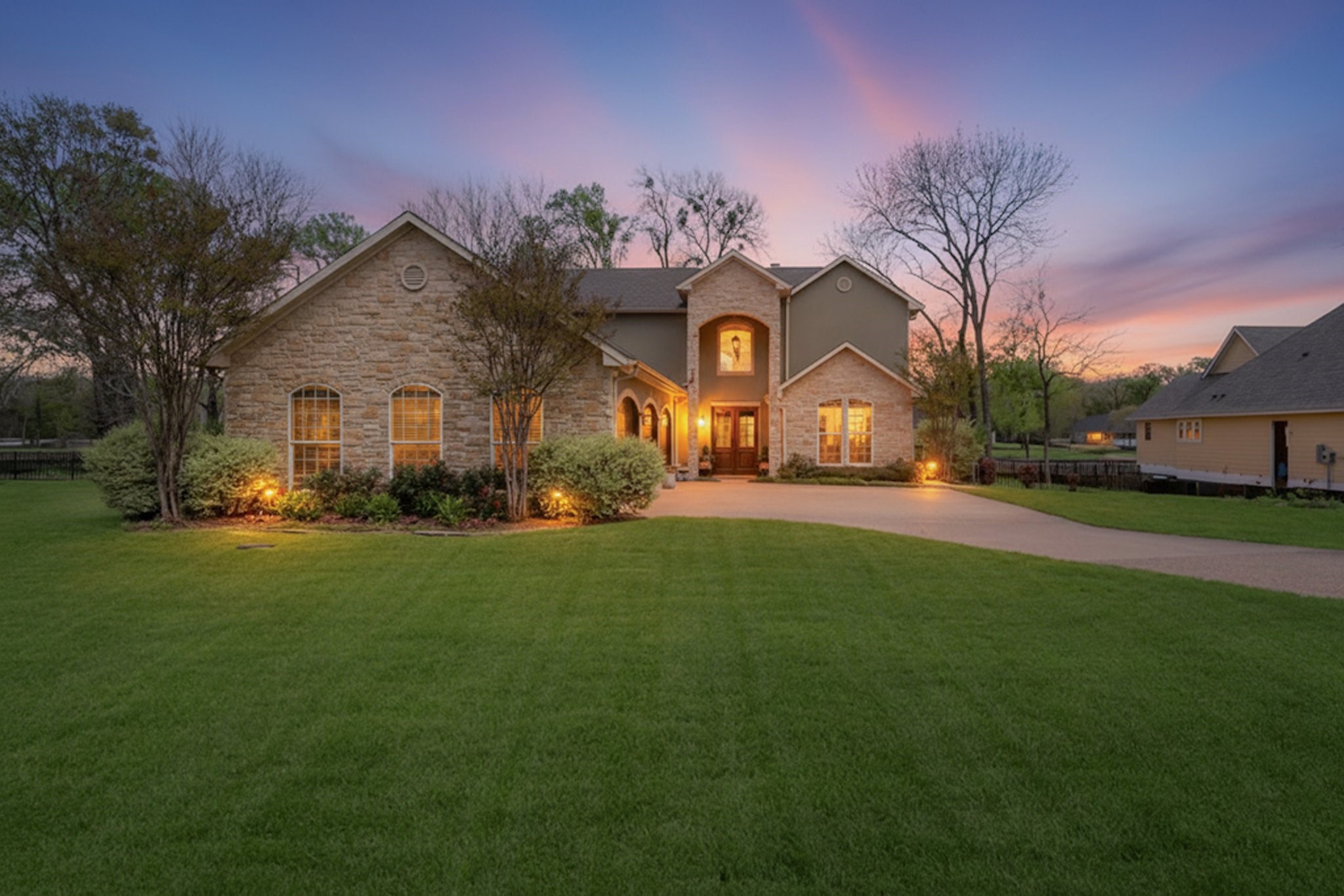 305 Canal Street Corsicana TX 75109