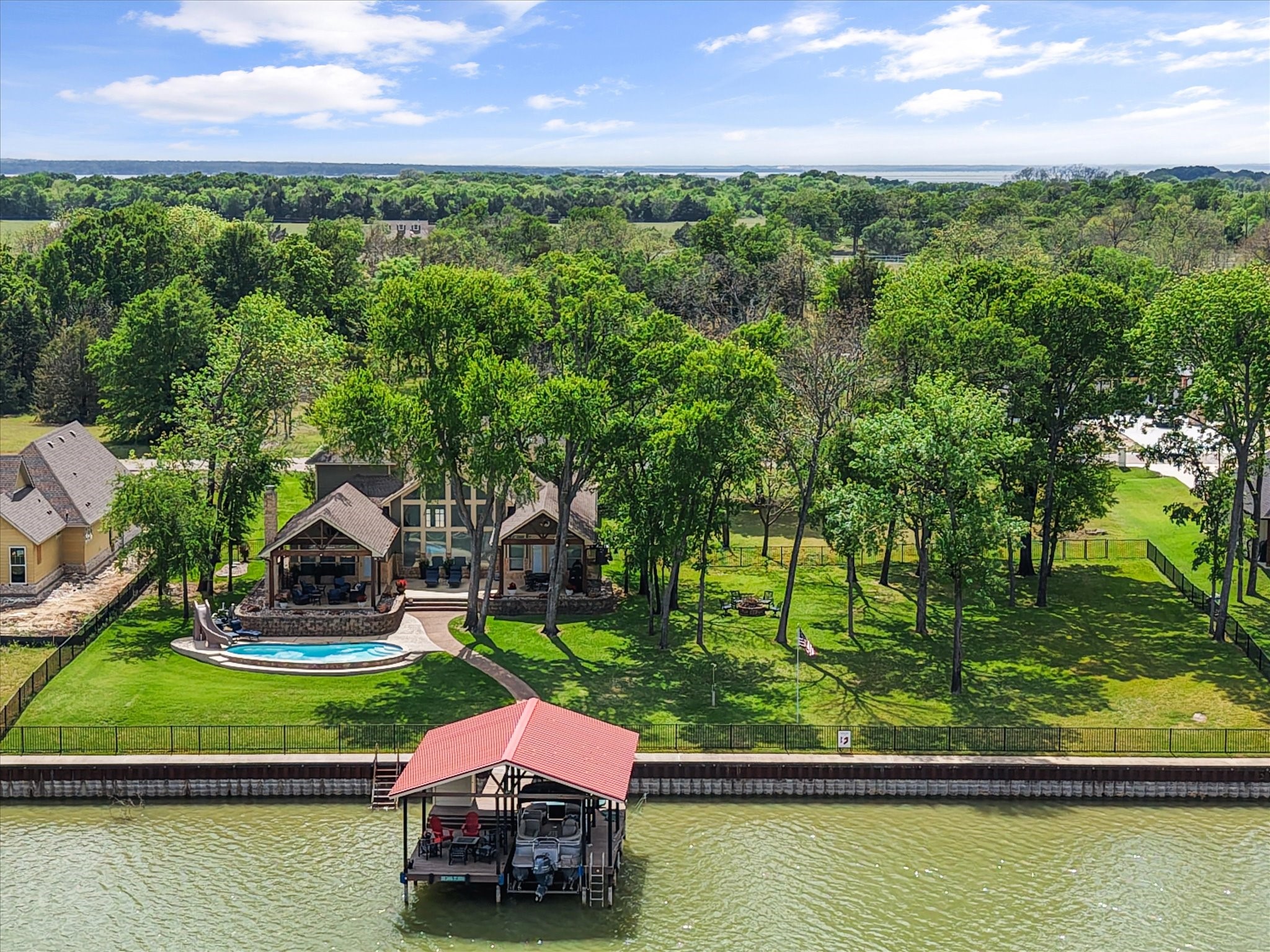 305 Canal Street Corsicana TX 75109