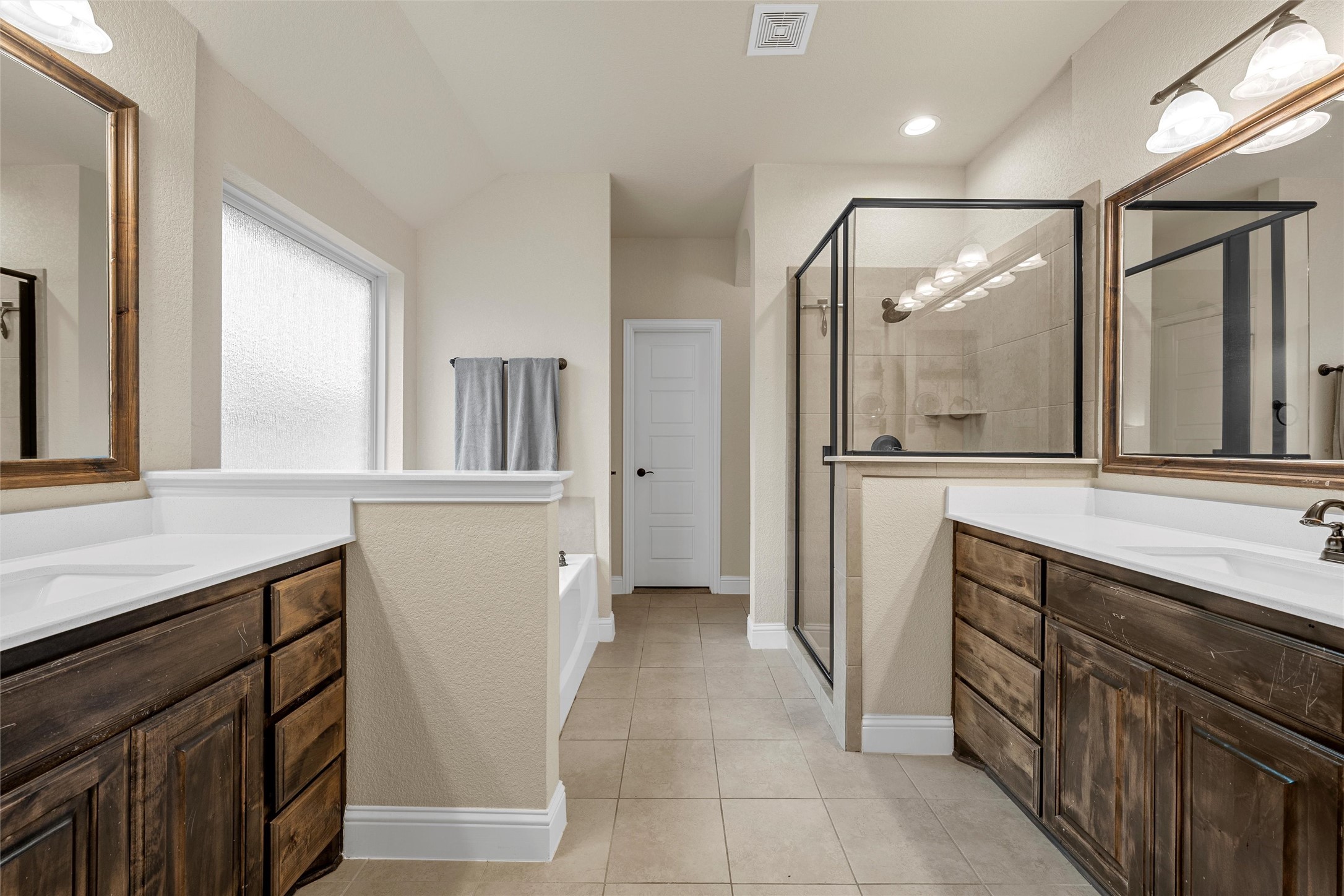 427 Paso Fino Street Robinson TX 76706