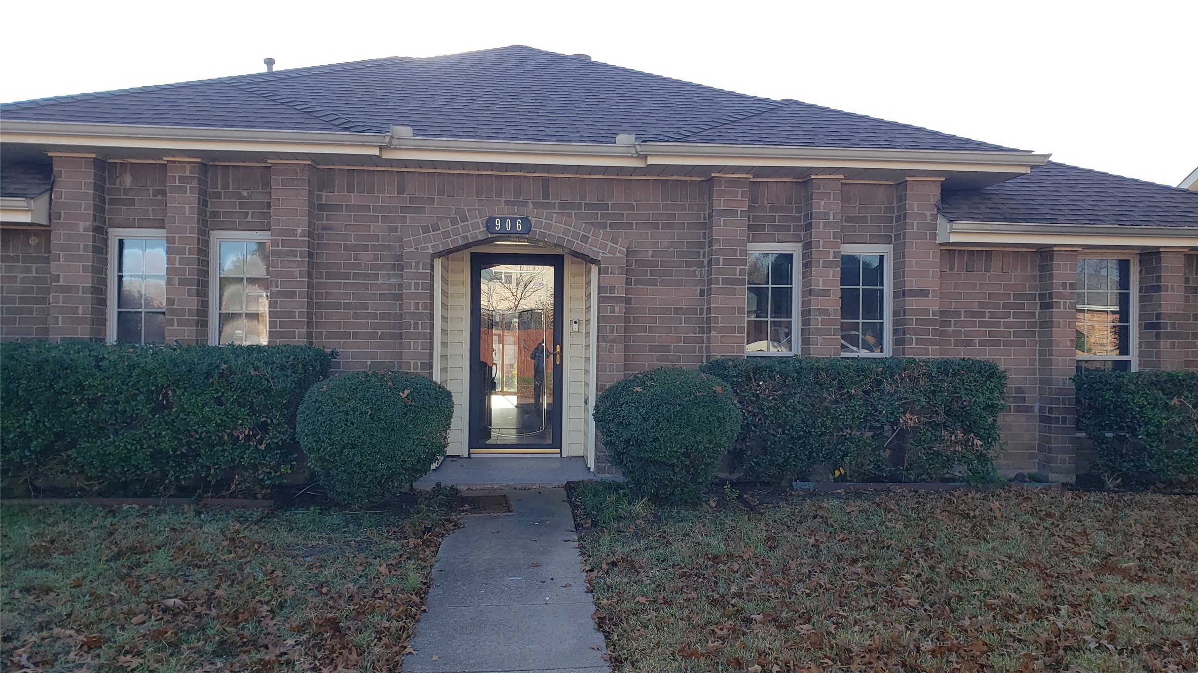906 Torrance Drive Garland TX 75040