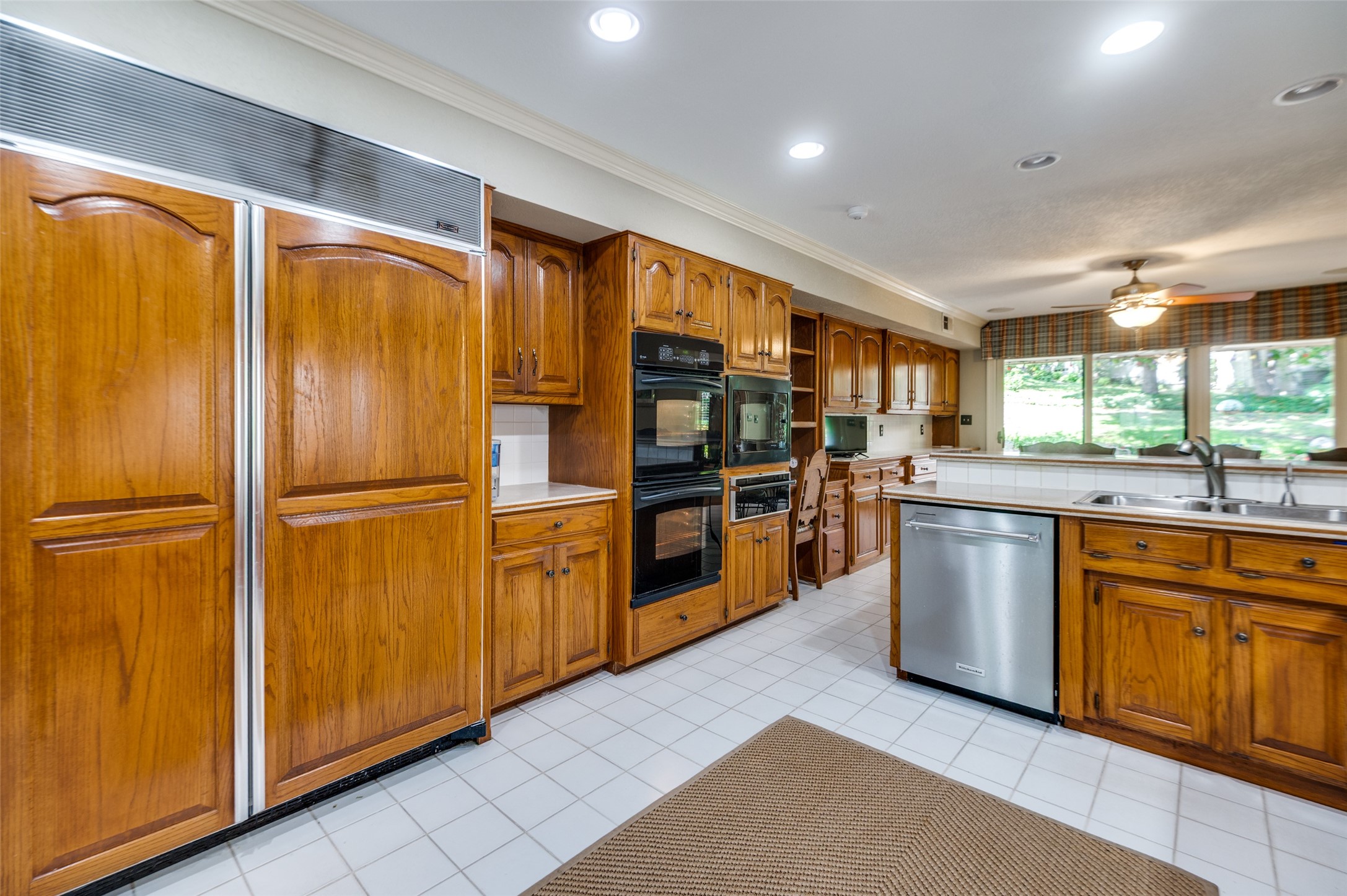 100 La Paz Court Irving TX 75062