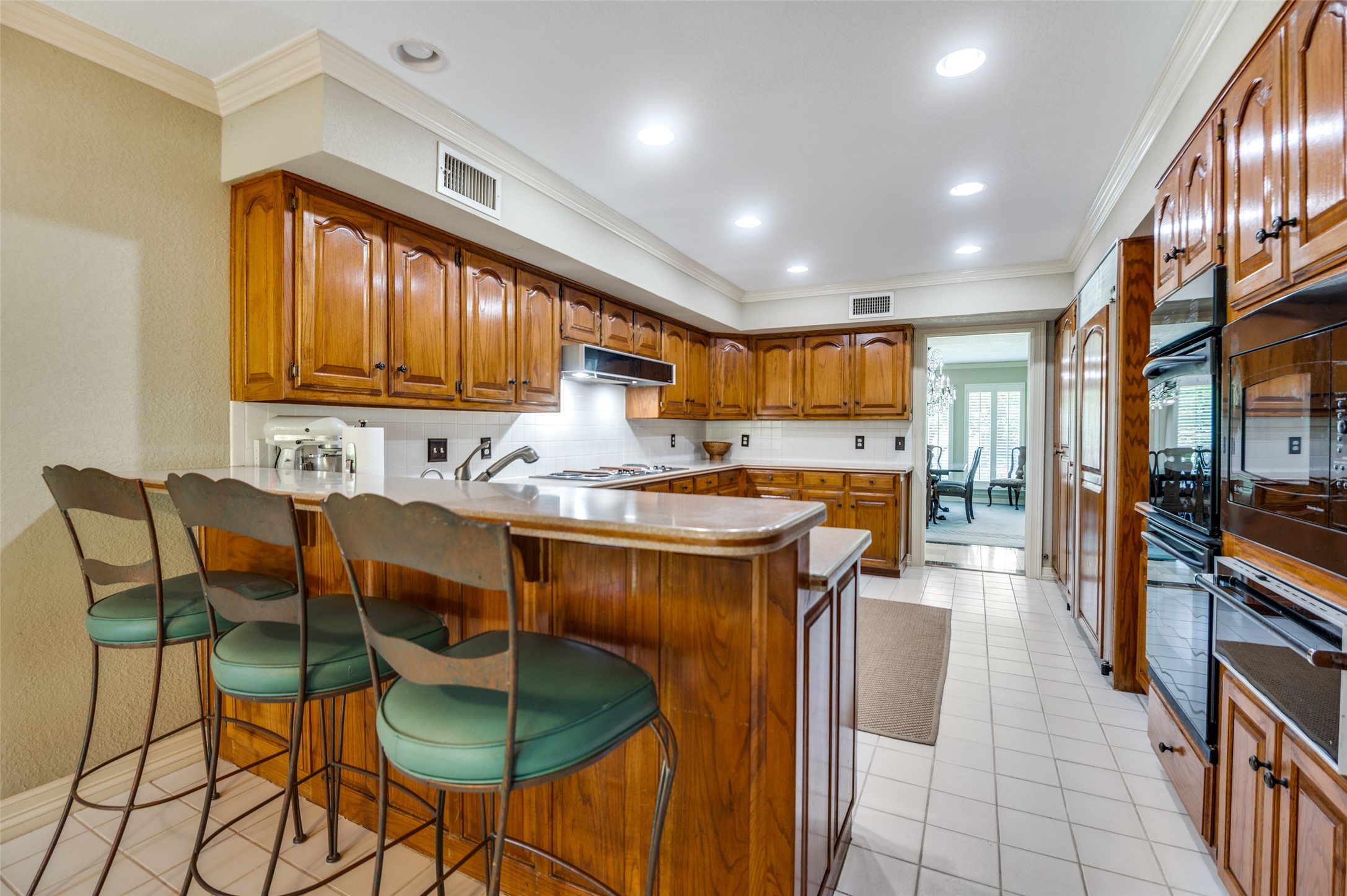 100 La Paz Court Irving TX 75062