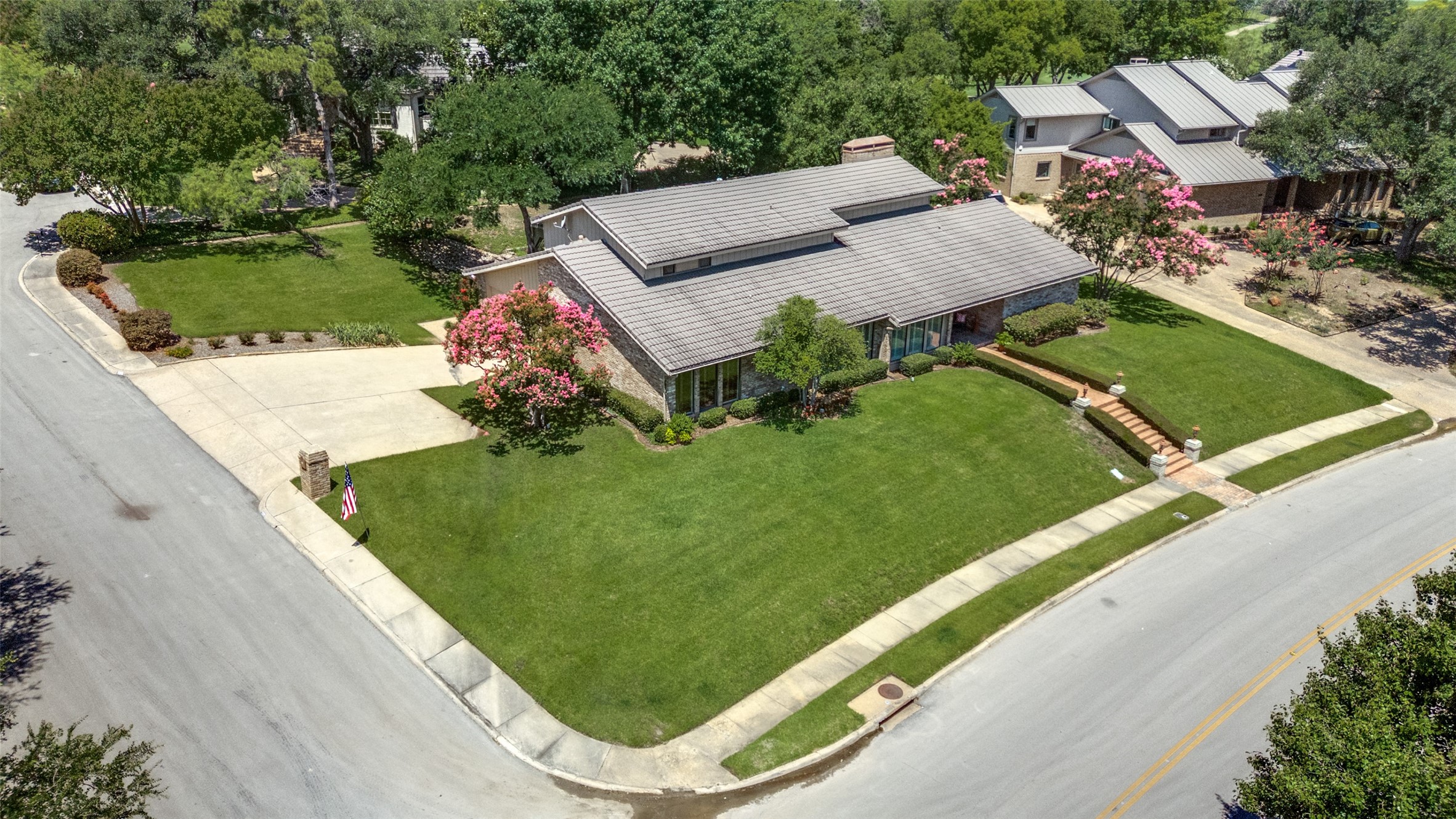 100 La Paz Court Irving TX 75062