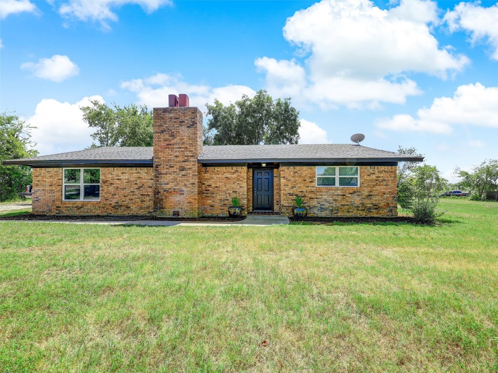 152 Phillips Street Callisburg TX 76240