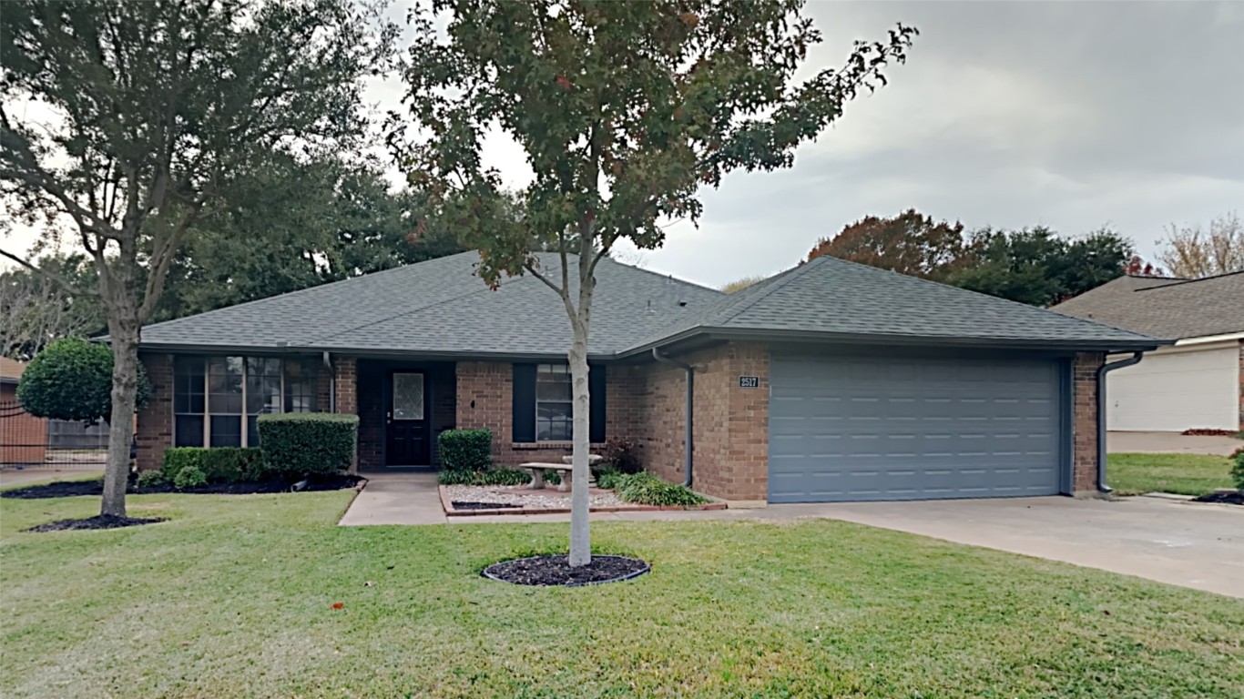 2517 Barr Drive Bedford TX 76021