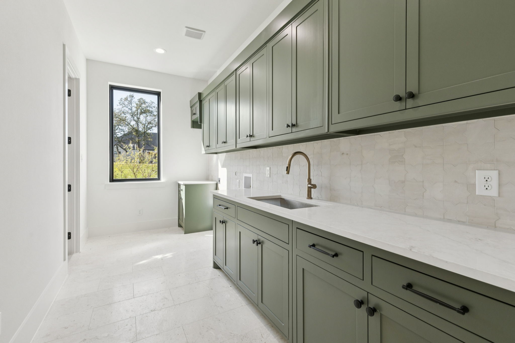 200 Dan Russell Bend Weatherford TX 76087