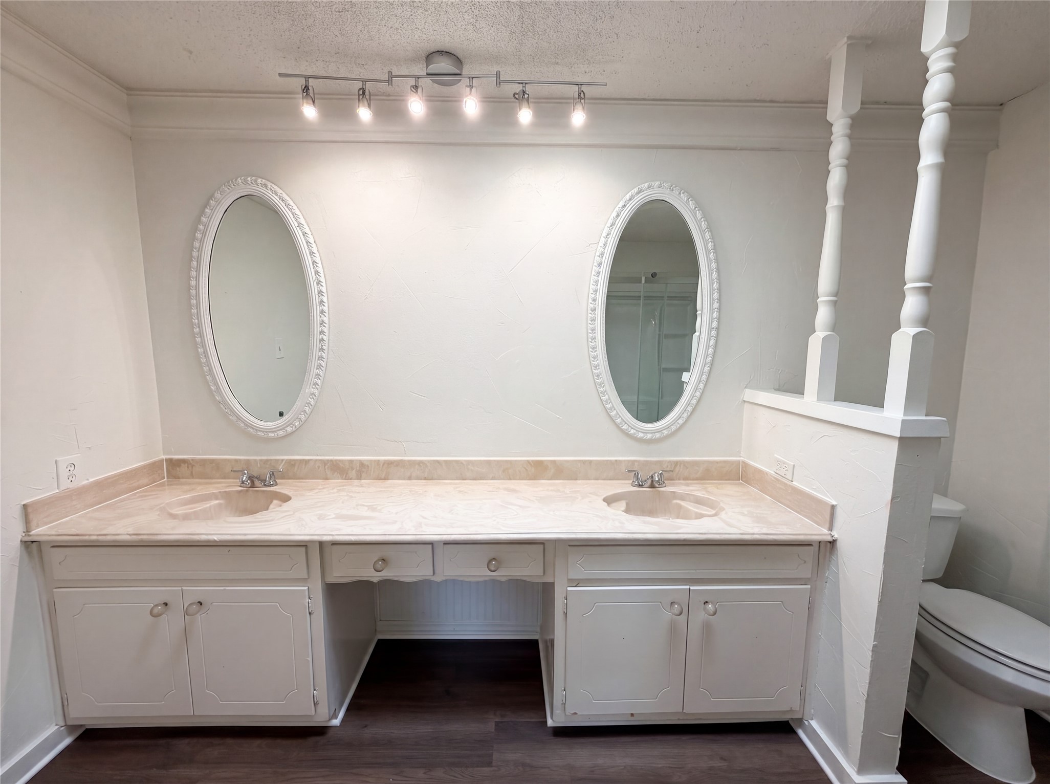 1014 Yvonne Drive Joshua TX 76058