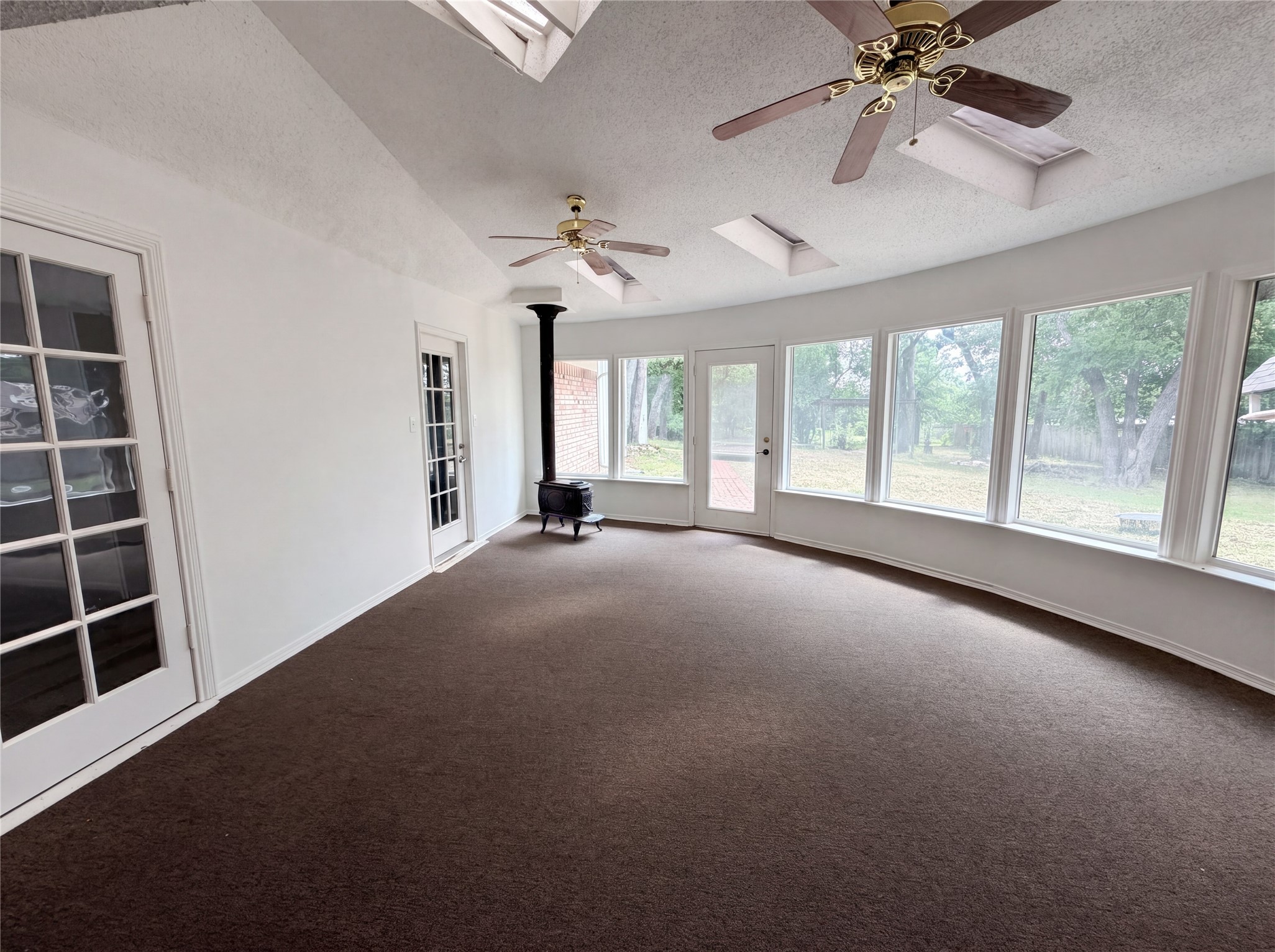 1014 Yvonne Drive Joshua TX 76058