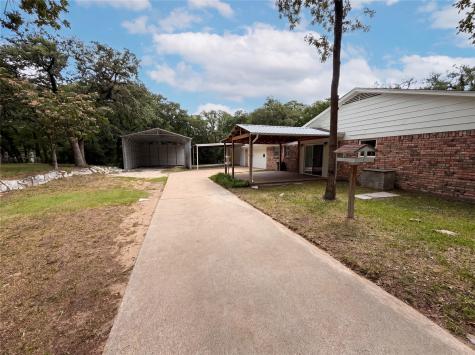 1014 Yvonne Drive Joshua TX 76058