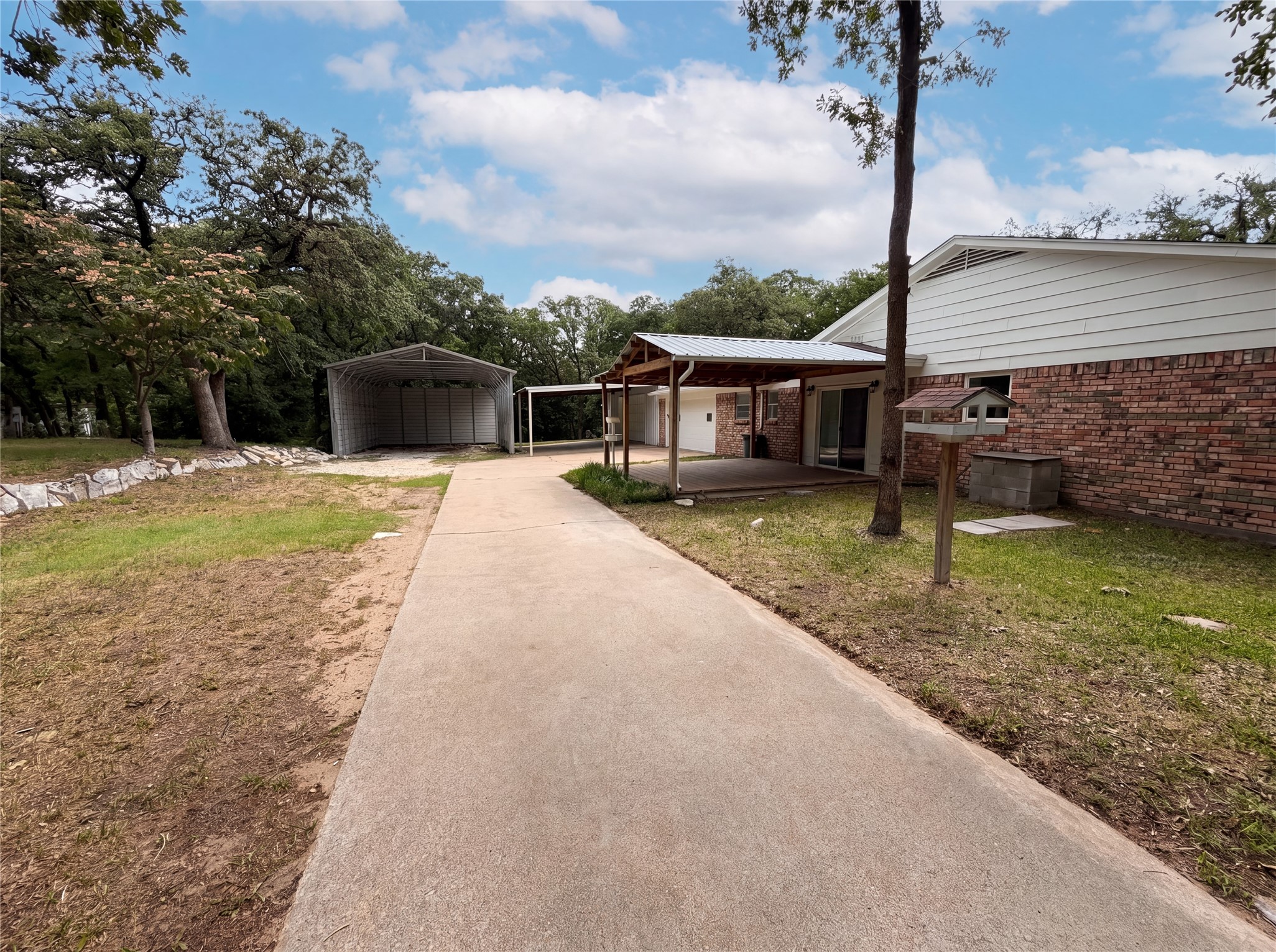 1014 Yvonne Drive Joshua TX 76058