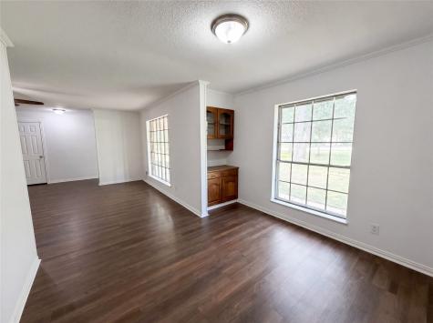 1014 Yvonne Drive Joshua TX 76058