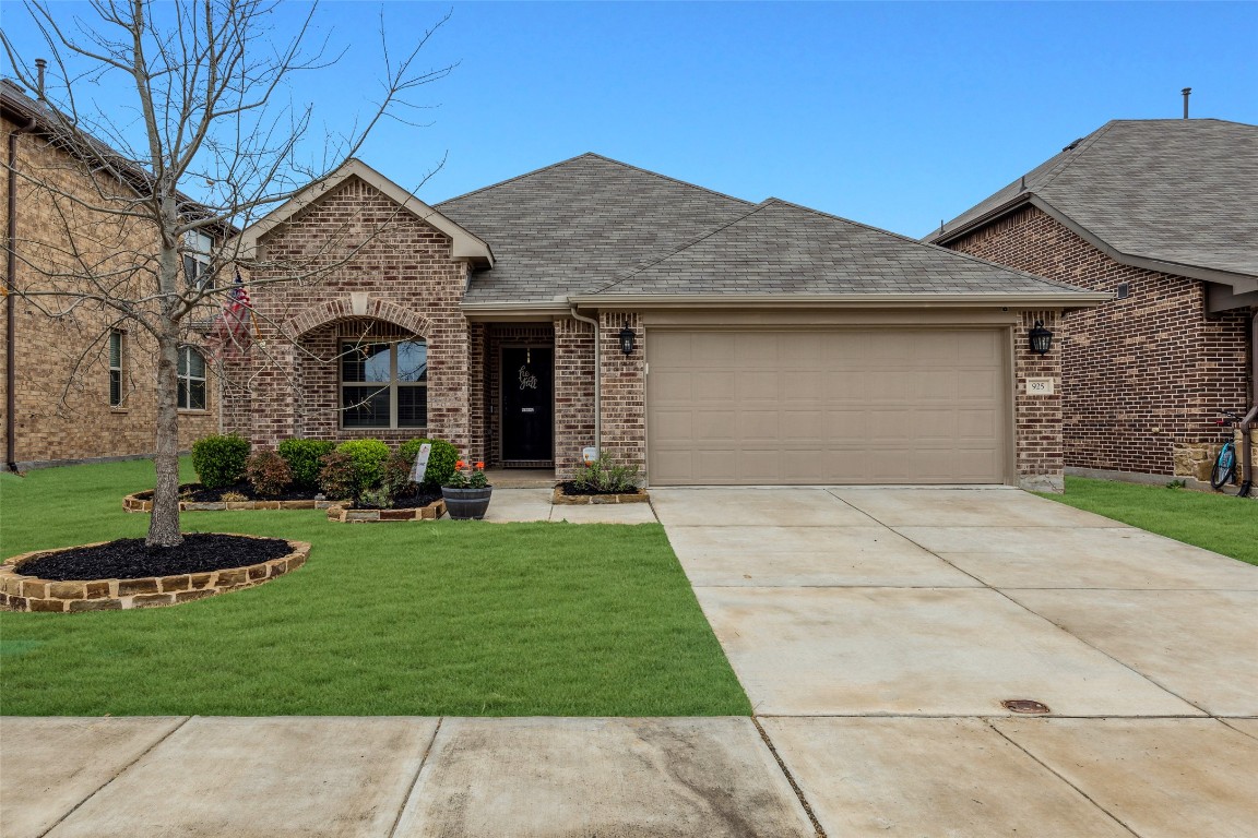 925 Bird Creek Drive Little Elm TX 75068
