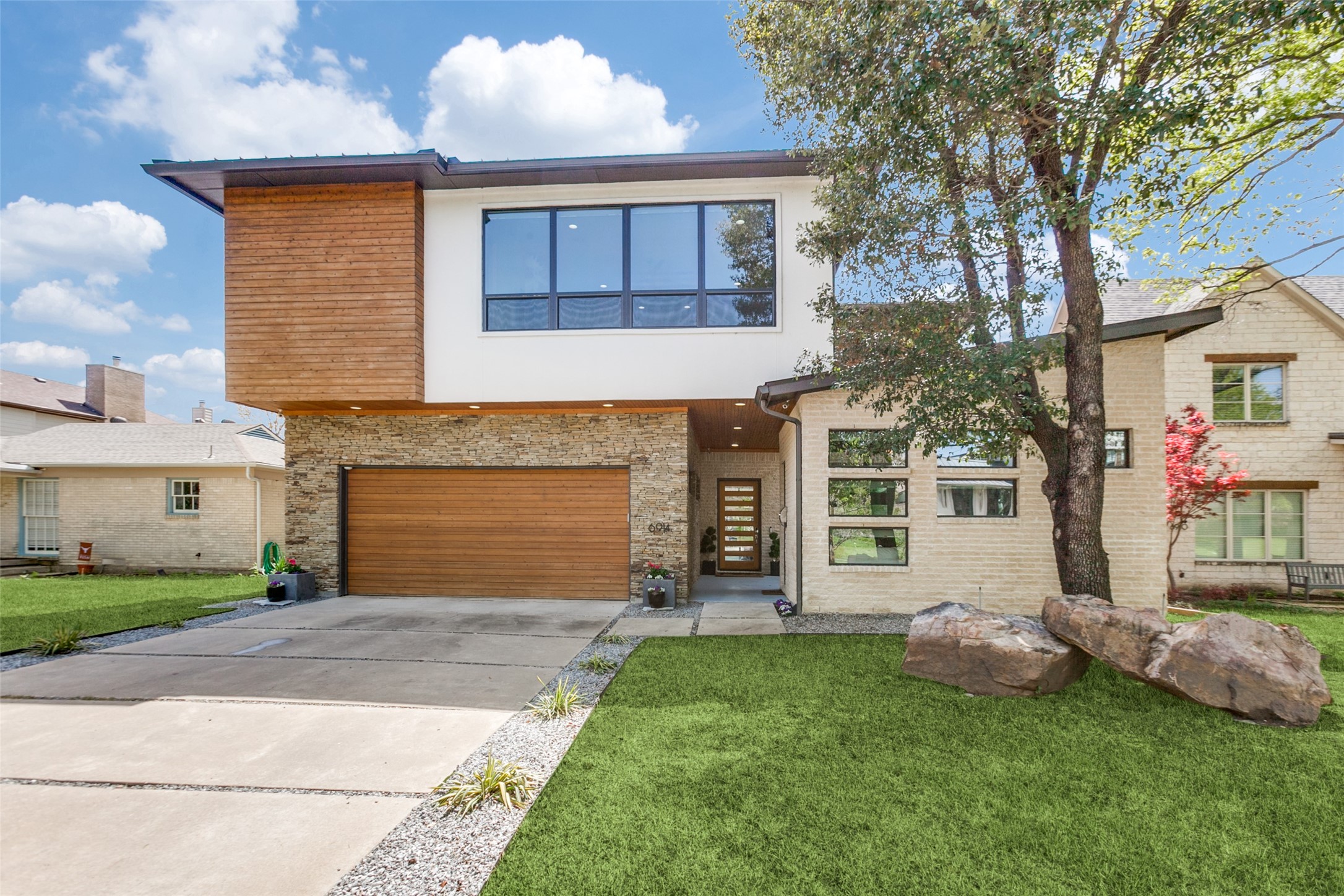 6914 Coronado Avenue Dallas TX 75214