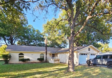 311 Casas Del Sur Street Granbury TX 76049