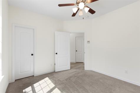 544 Hubbard Circle Nevada TX 75173