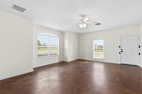 544 Hubbard Circle Nevada TX 75173