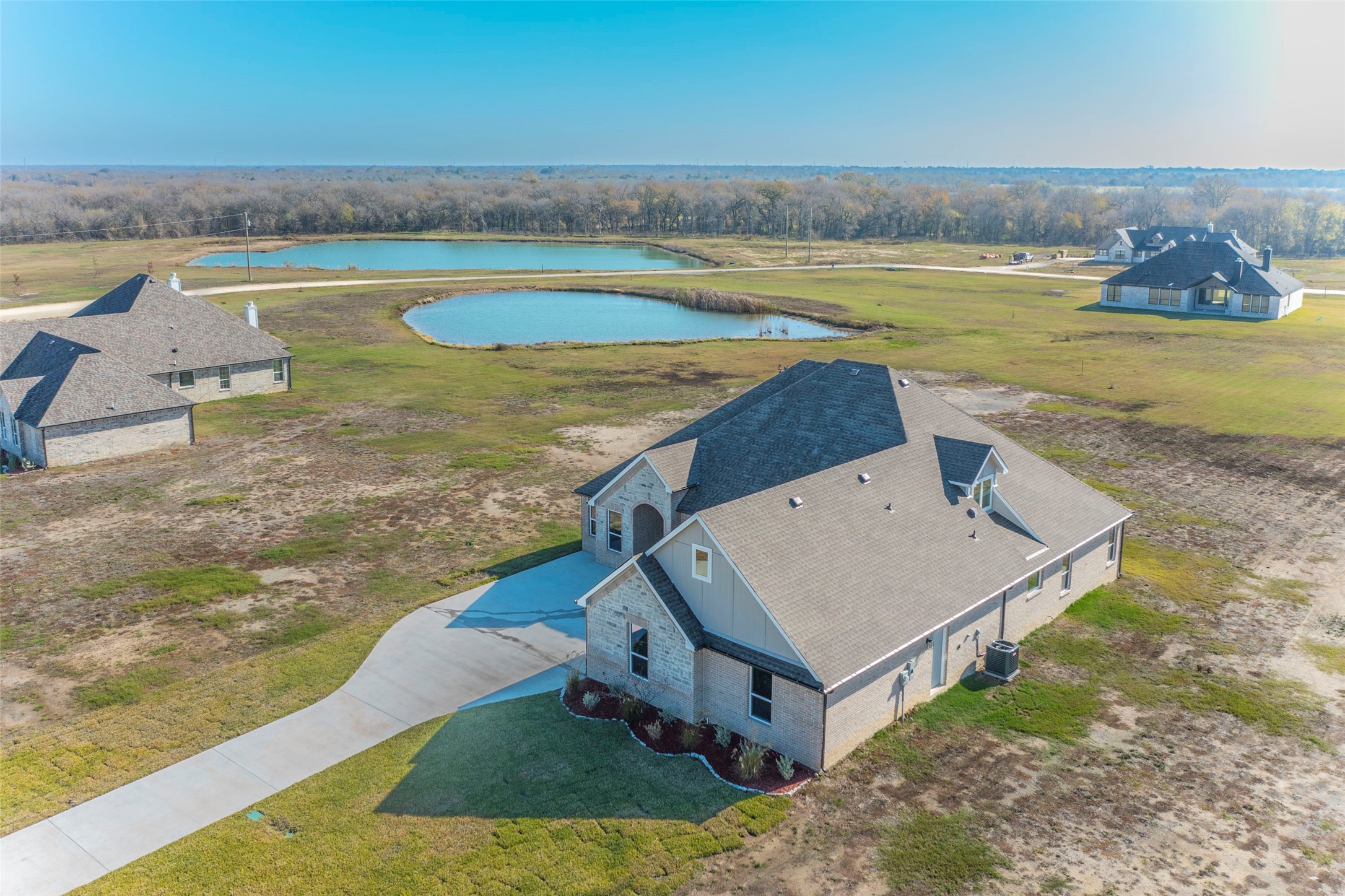 1052 Grison Circle Corsicana TX 75109