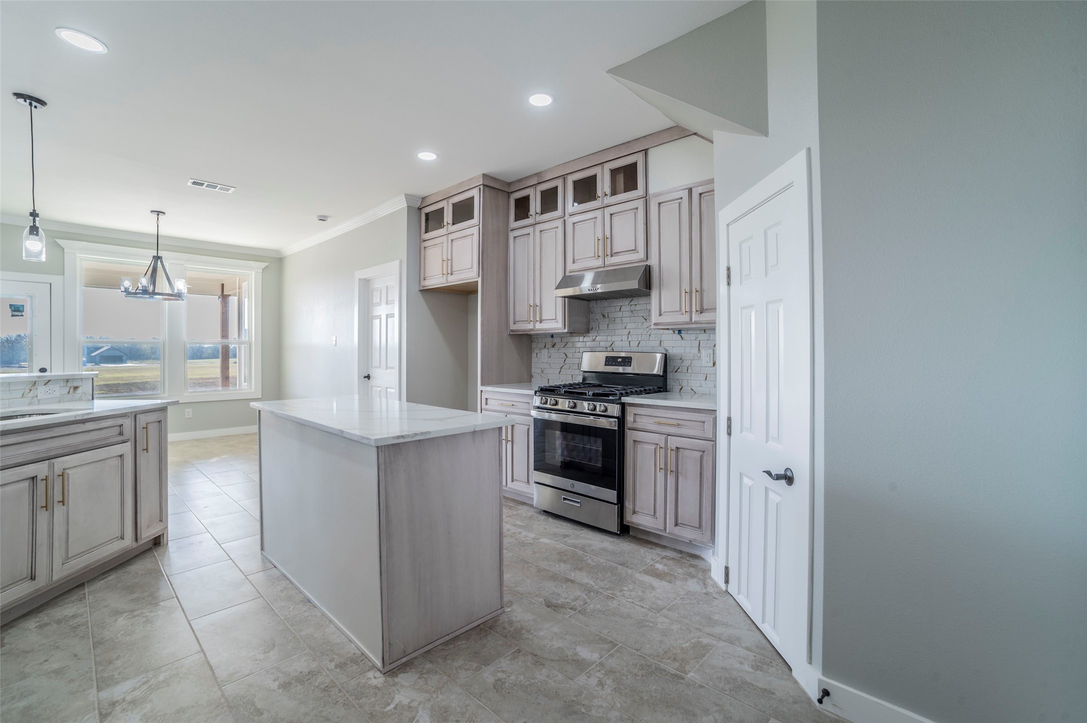 1052 Grison Circle Corsicana TX 75109