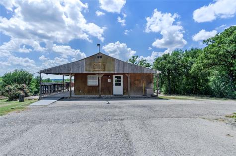103 County Road 1641 Chico TX 76431