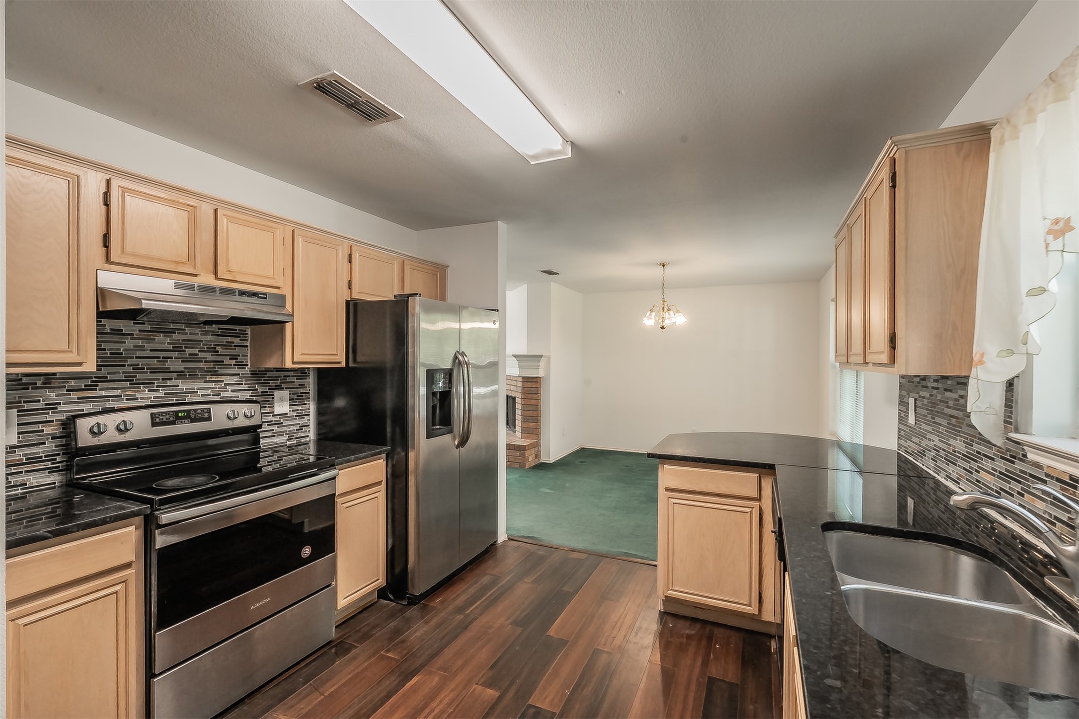 5825 Terra Drive Arlington TX 76017