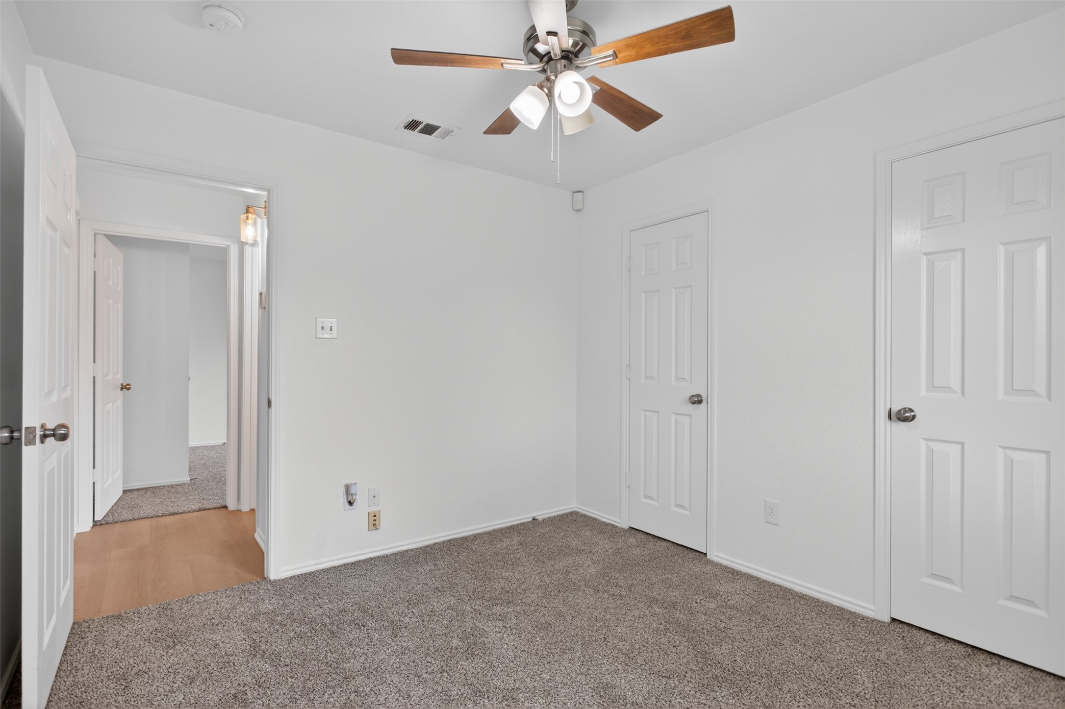 728 Grandview Avenue Seagoville TX 75159