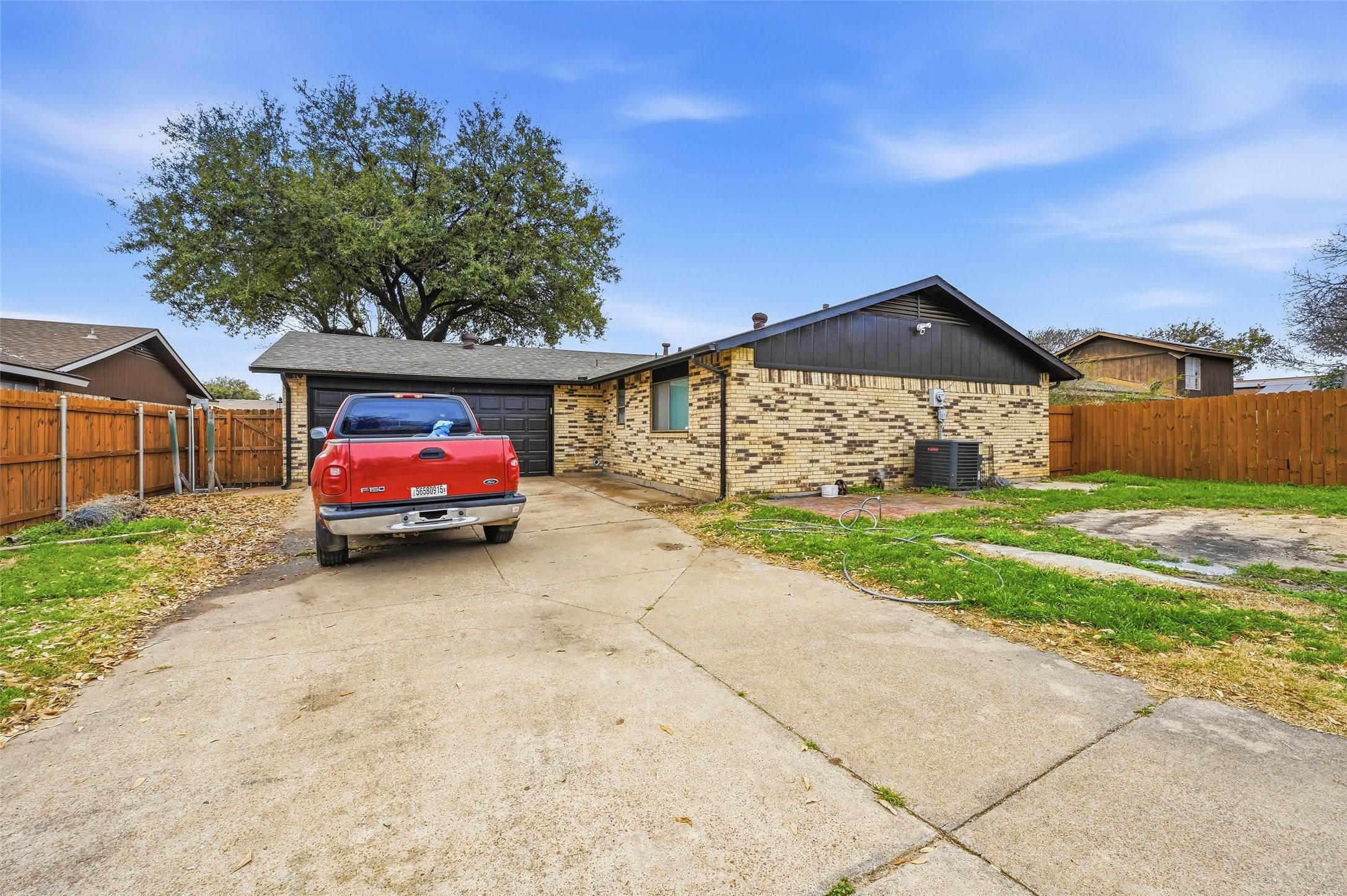 423 Charlotte Street Duncanville TX 75137