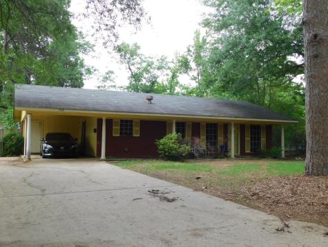 206 Roy Street Springhill LA 71075