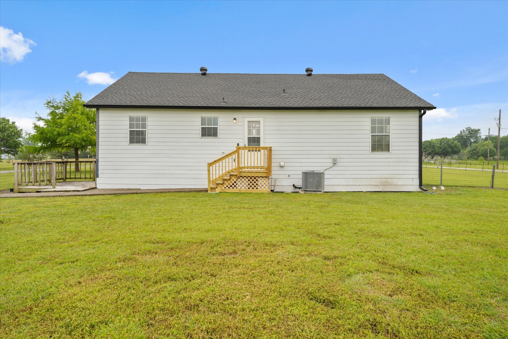 2099 County Road 655 Farmersville TX 75442
