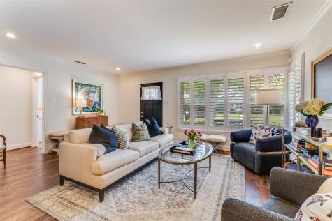 6347 Sudbury Drive Dallas TX 75214