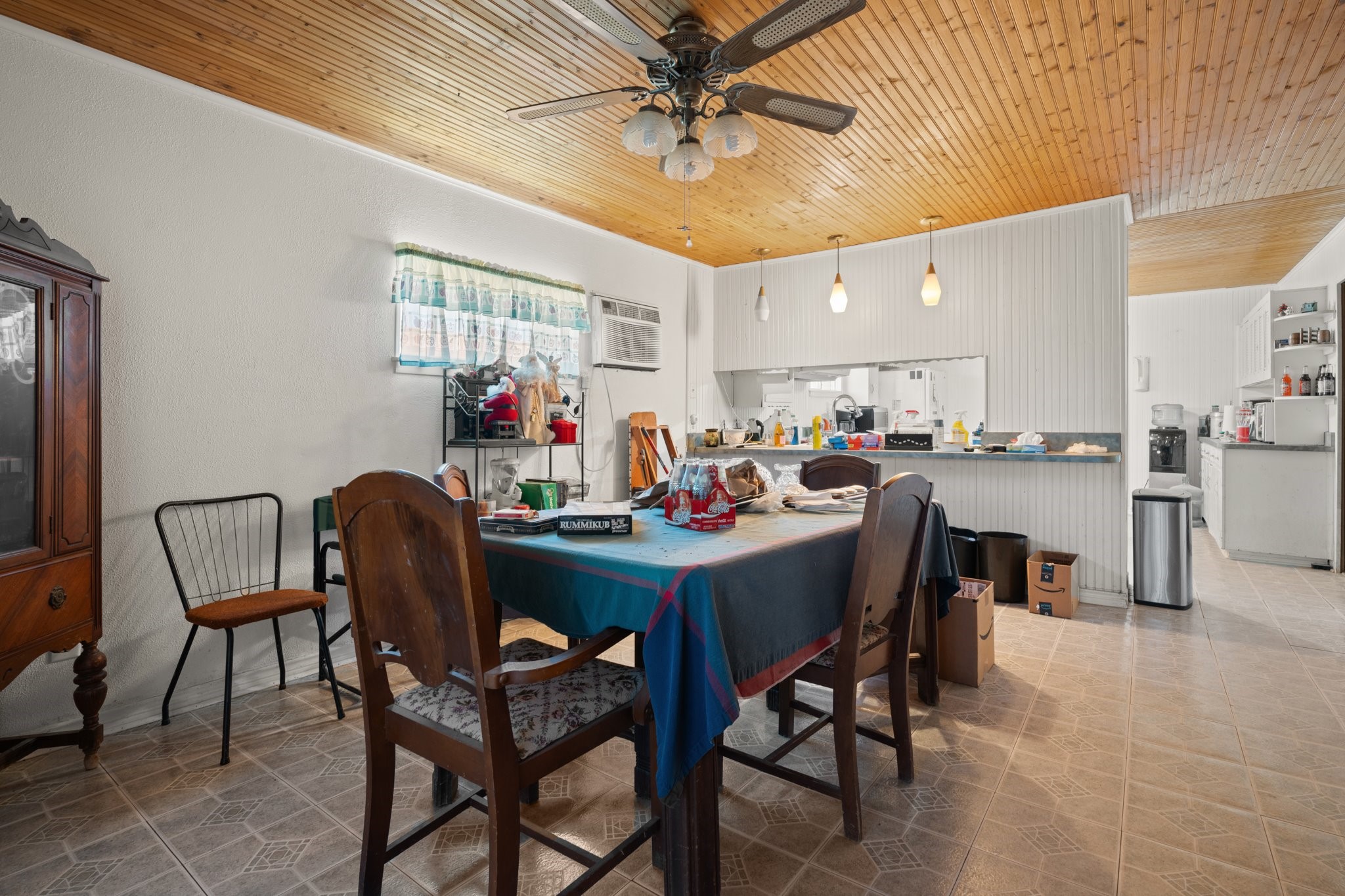 665 Hcr 1432 Covington TX 76636