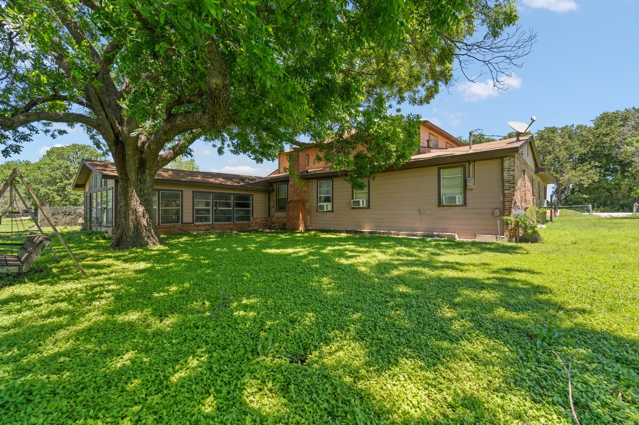 665 Hcr 1432 Covington TX 76636