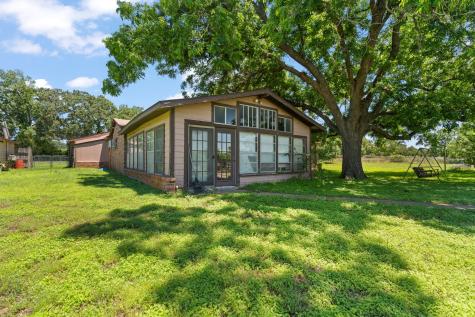 665 Hcr 1432 Covington TX 76636