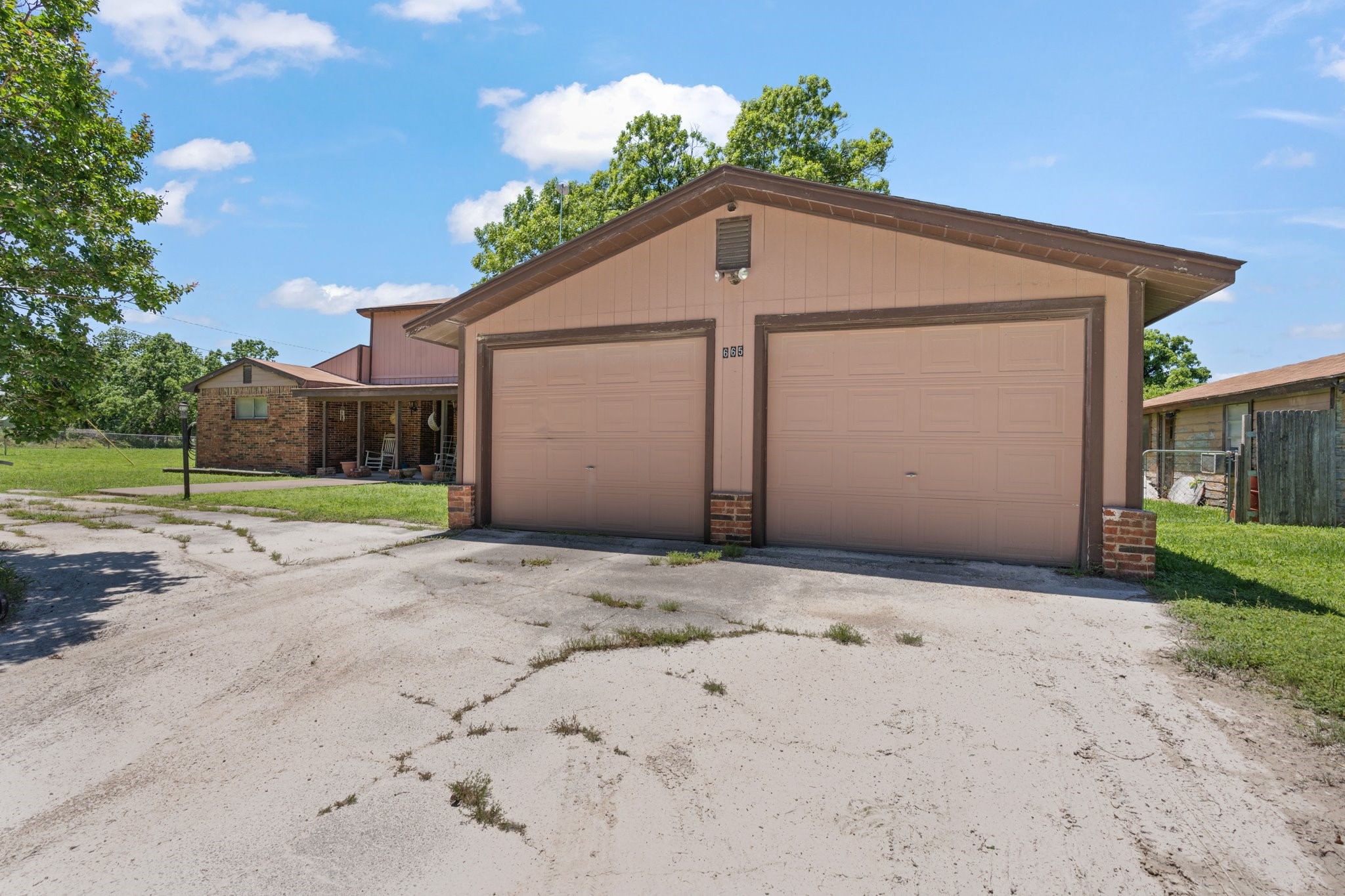 665 Hcr 1432 Covington TX 76636