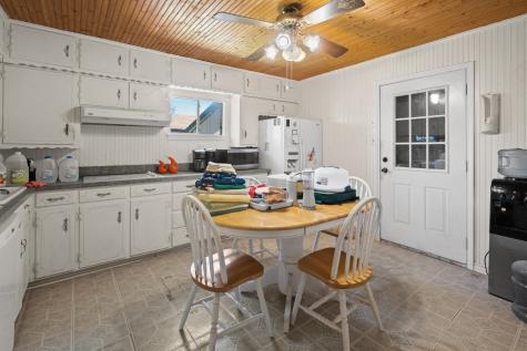 665 Hcr 1432 Covington TX 76636