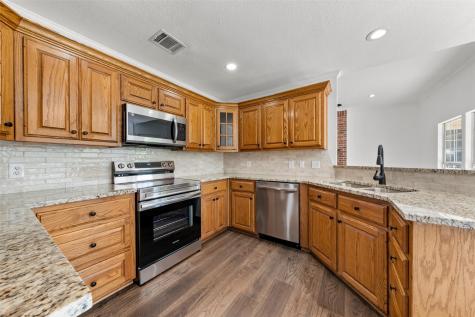 511 Kristi Street Robinson TX 76706