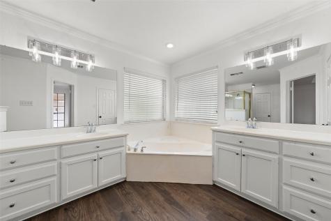 511 Kristi Street Robinson TX 76706