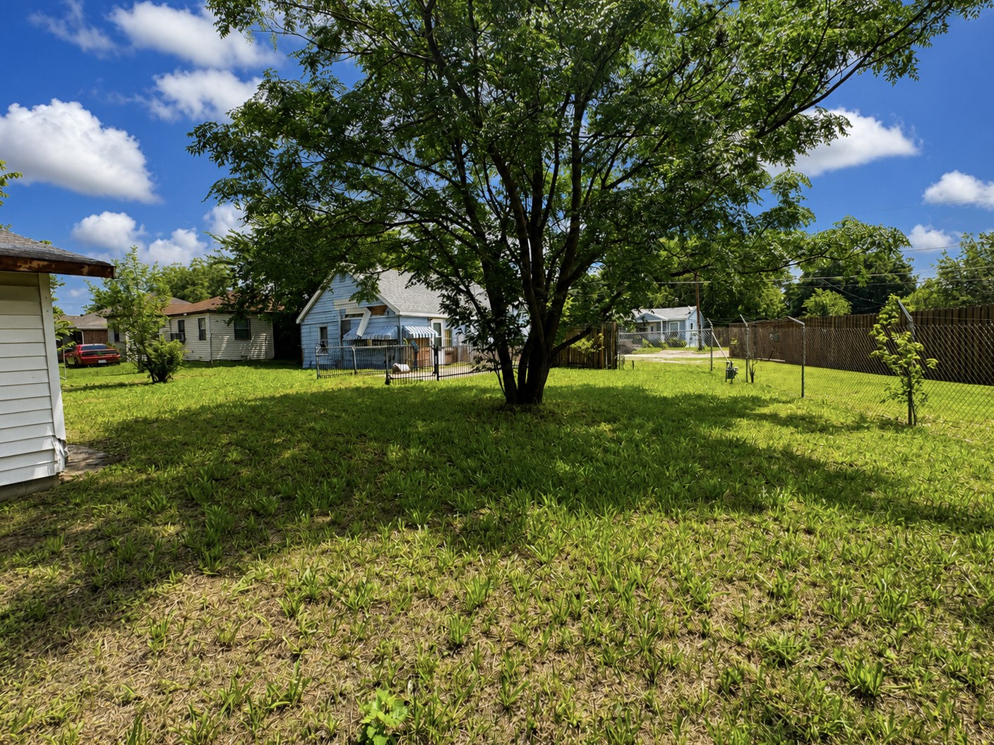 4015 Shadrack Drive Dallas TX 75212