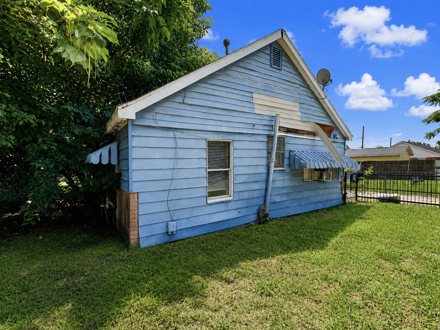 4015 Shadrack Drive Dallas TX 75212