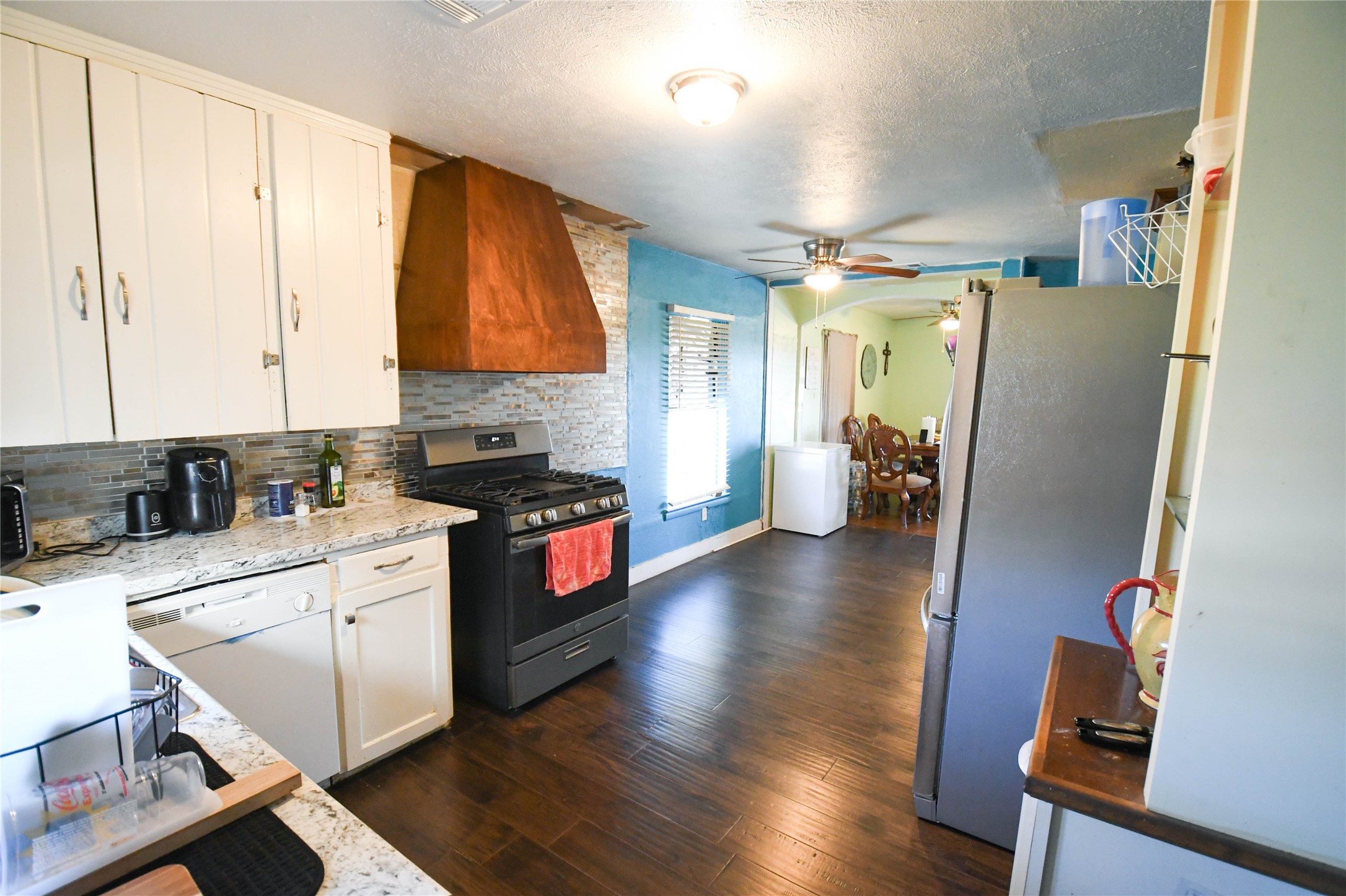 520 W Oak Street Gunter TX 75058