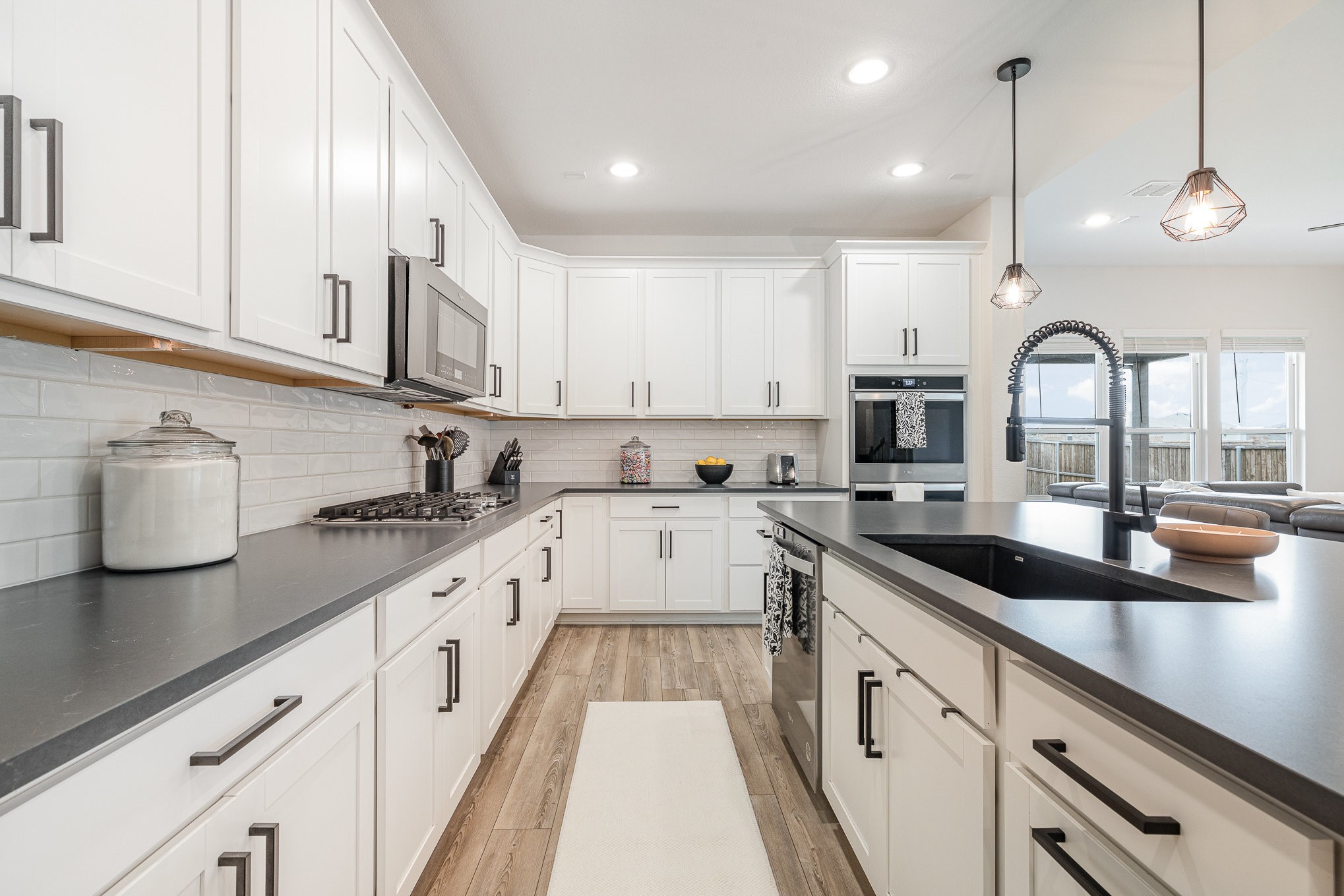 1517 Sawyer Drive Aubrey TX 76227