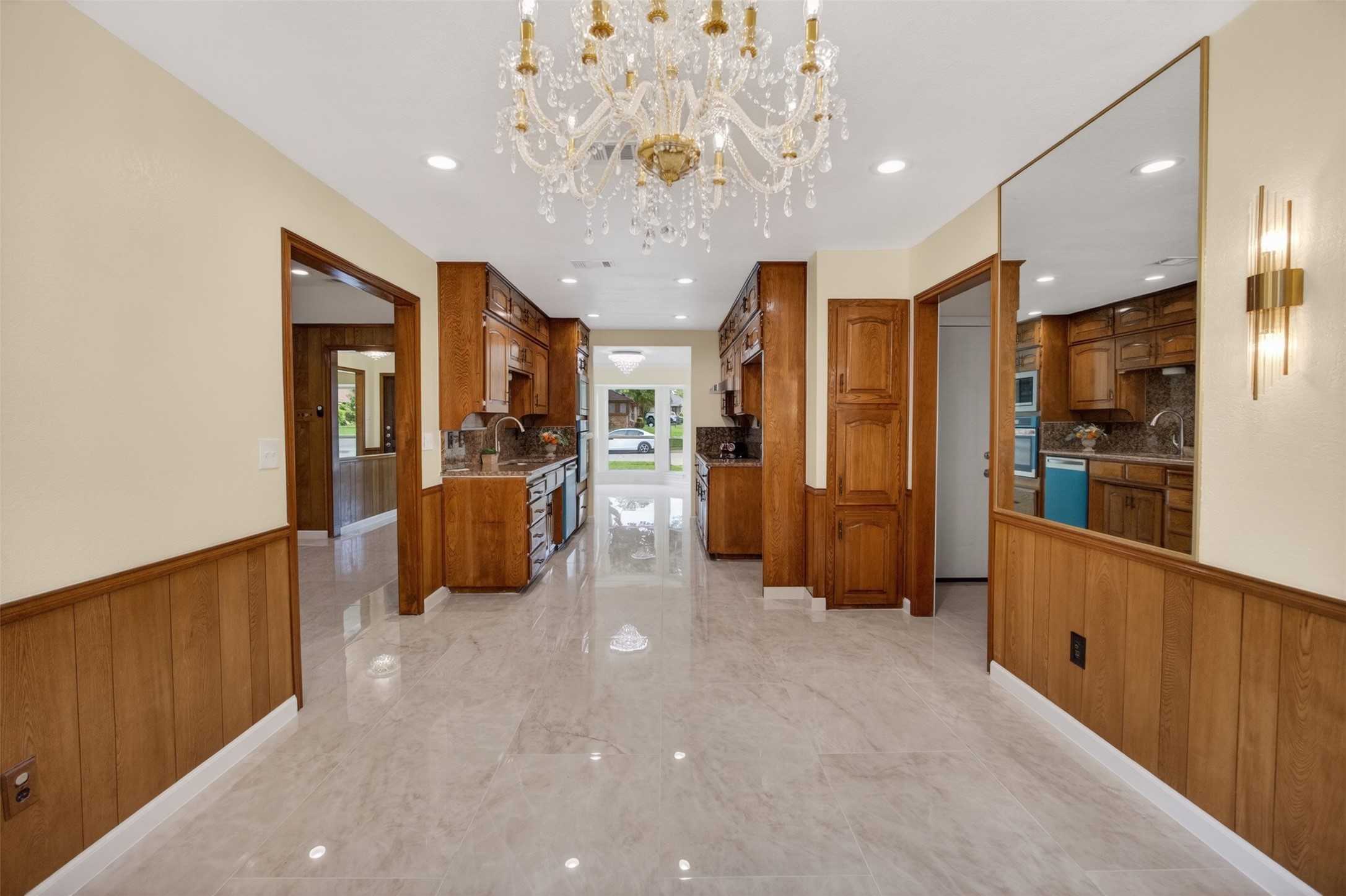 1606 Rosemary Drive Arlington TX 76014