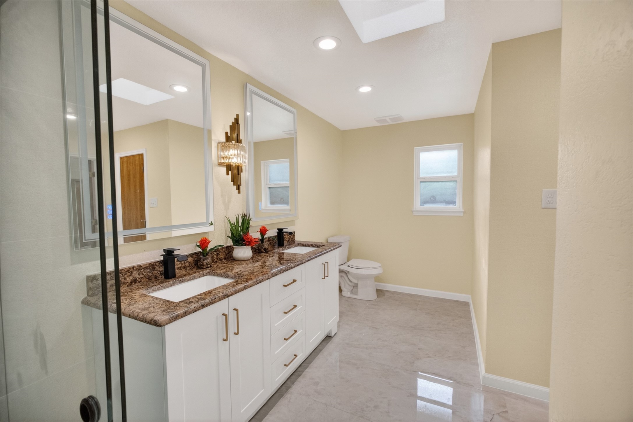 1606 Rosemary Drive Arlington TX 76014