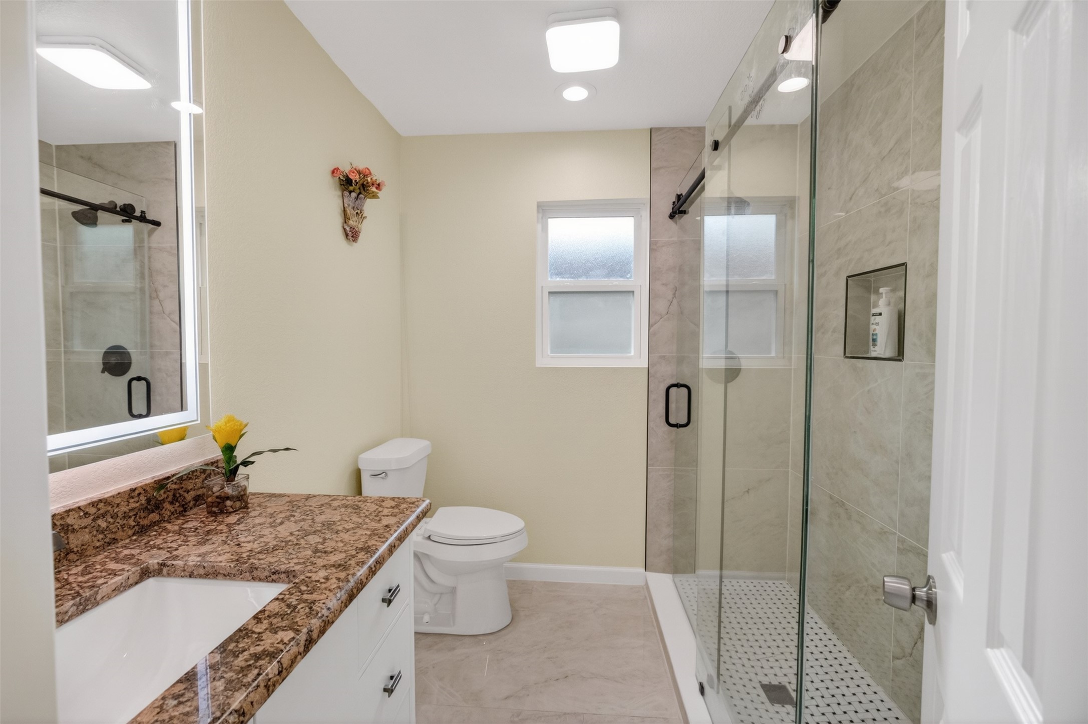 1606 Rosemary Drive Arlington TX 76014